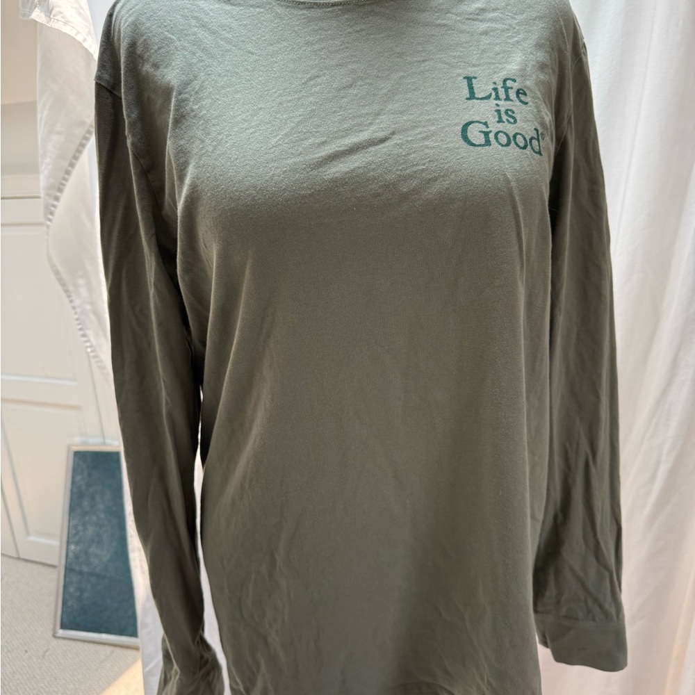 Life is Good Long Sleeve Shirt in Olive Green size L (men’s)